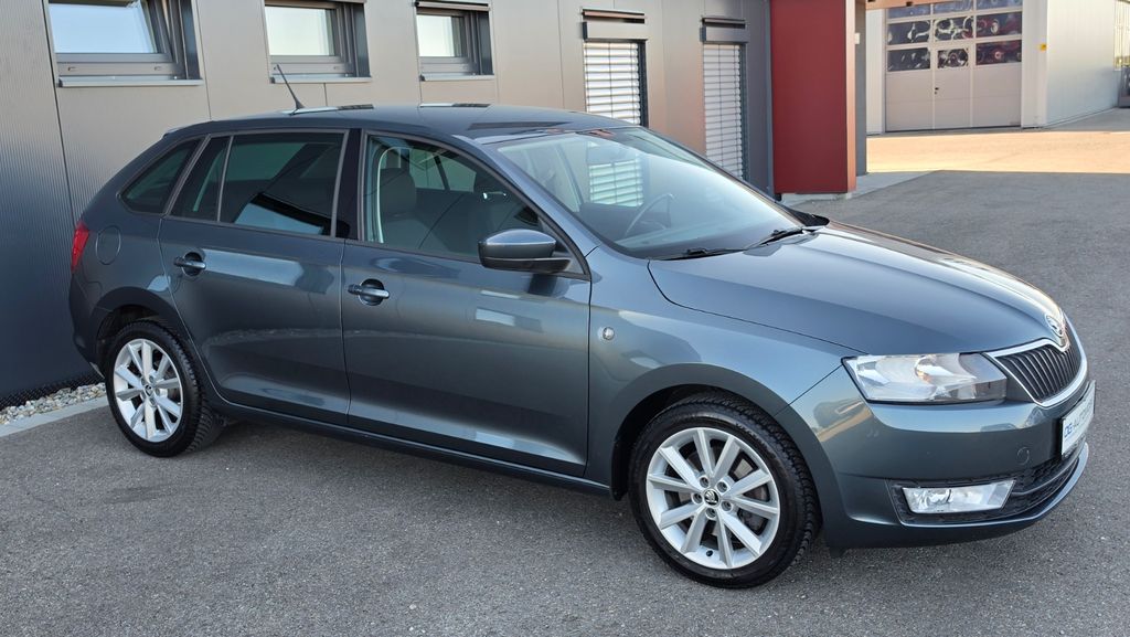 Spaceback 1.2 TSI AHK SHZ PDC Tempomat