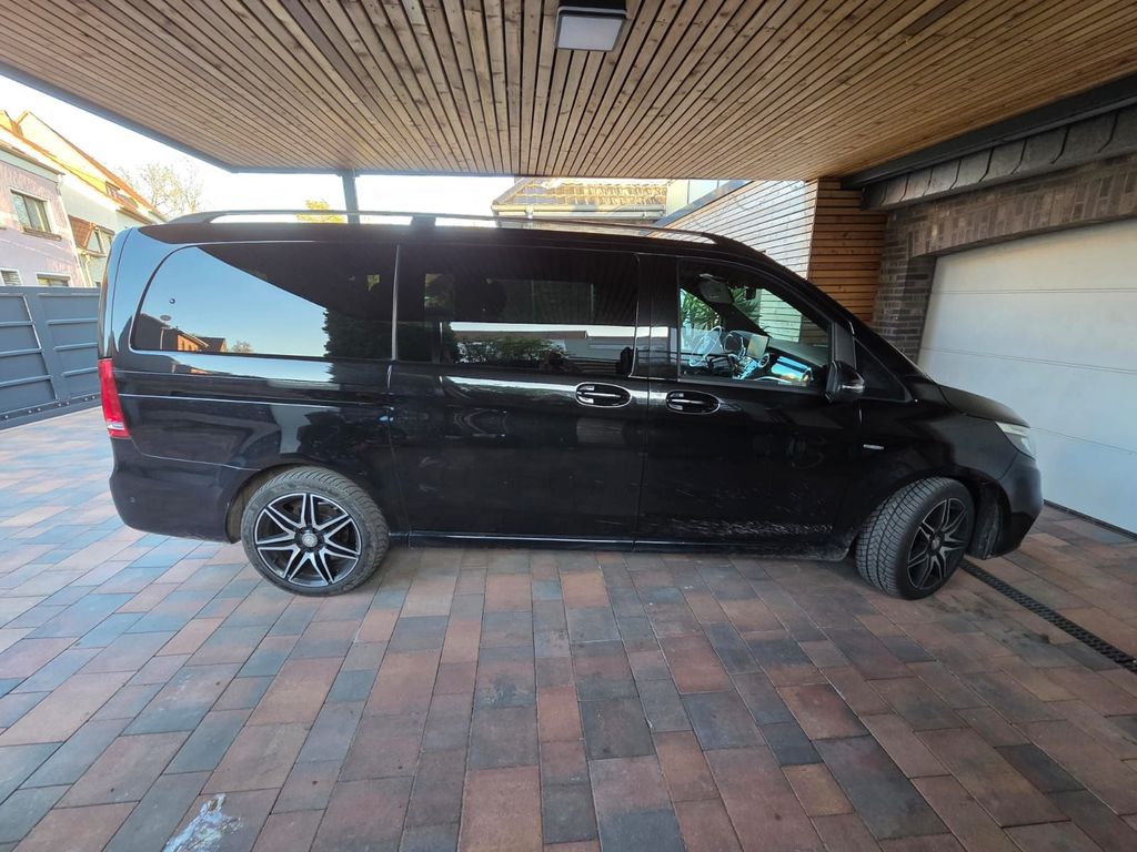 Image of Mercedes-Benz V 250
