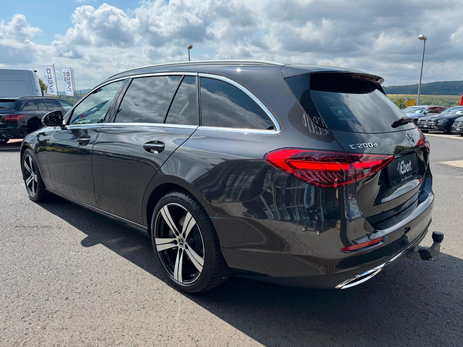 Fahrzeugabbildung Mercedes-Benz C 200d T Avantgarde AHK+RFK+Memory+TotW