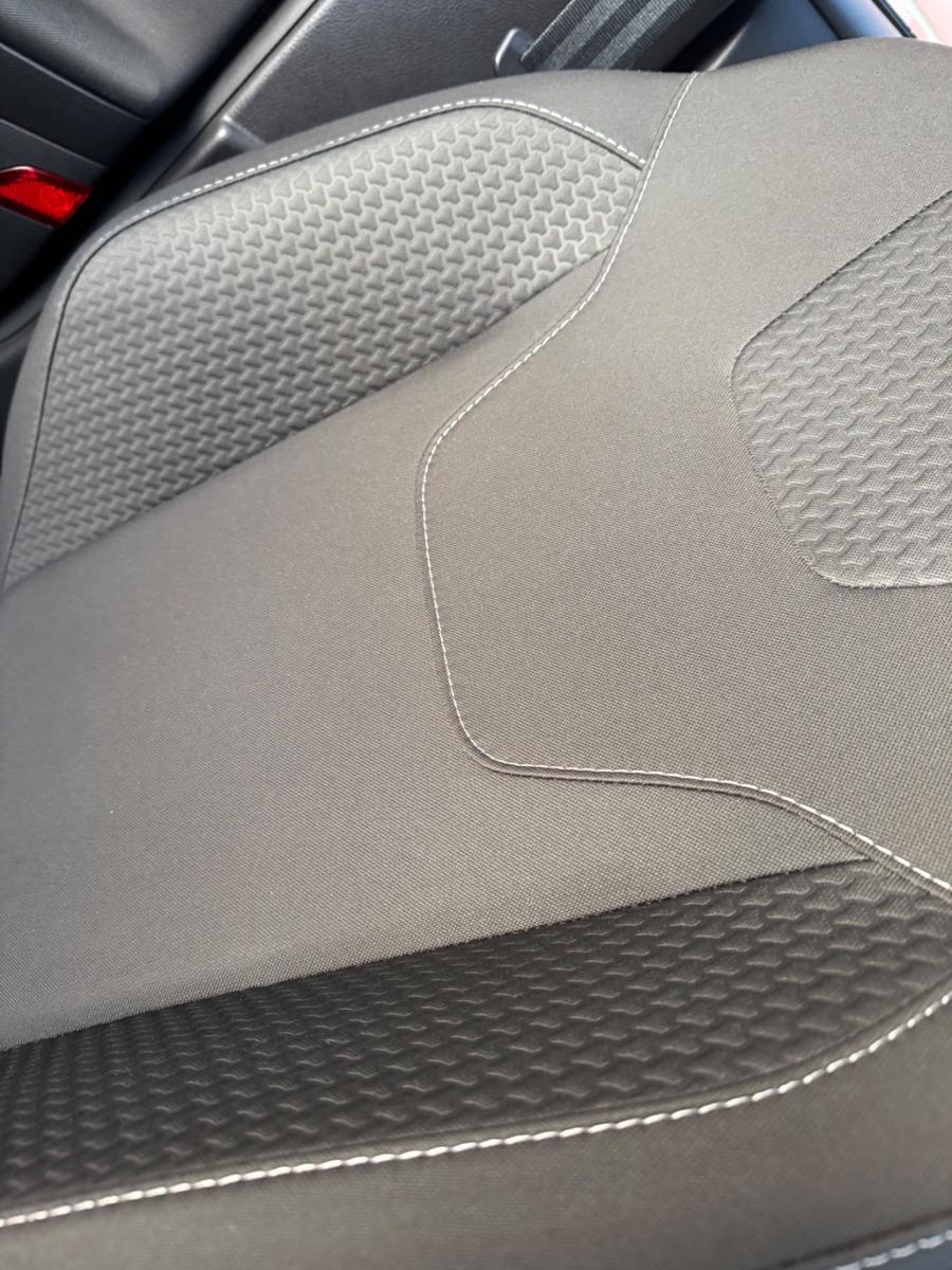 Ford Focus 2015 — photo 21