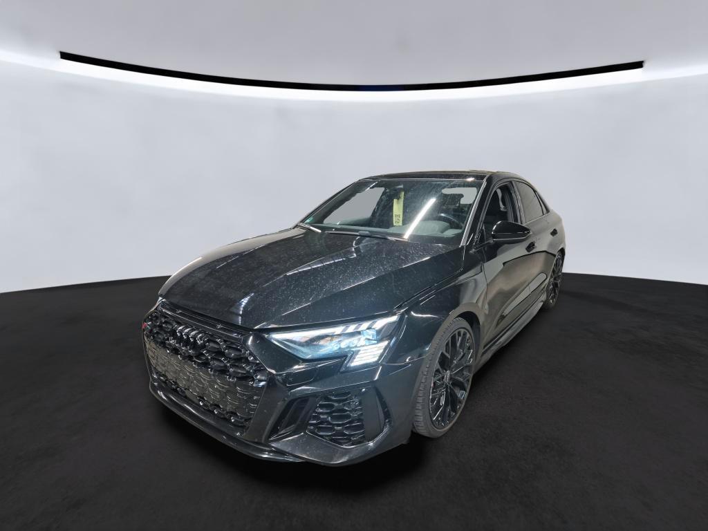 Audi RS 3 Lim. 2.5 TFSI quattro *PANO*R-CAM*MATRIX*