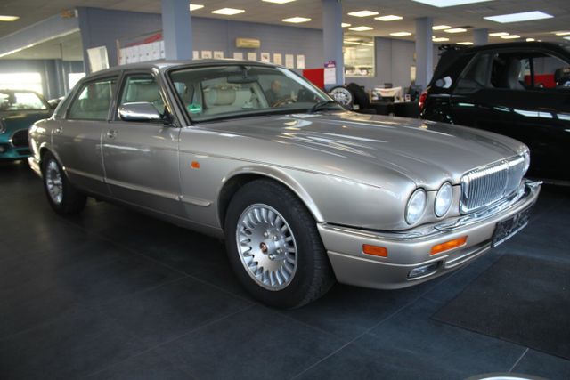 Jaguar XJ 4.0 Lang Automatik - Leder - Schiebedach -