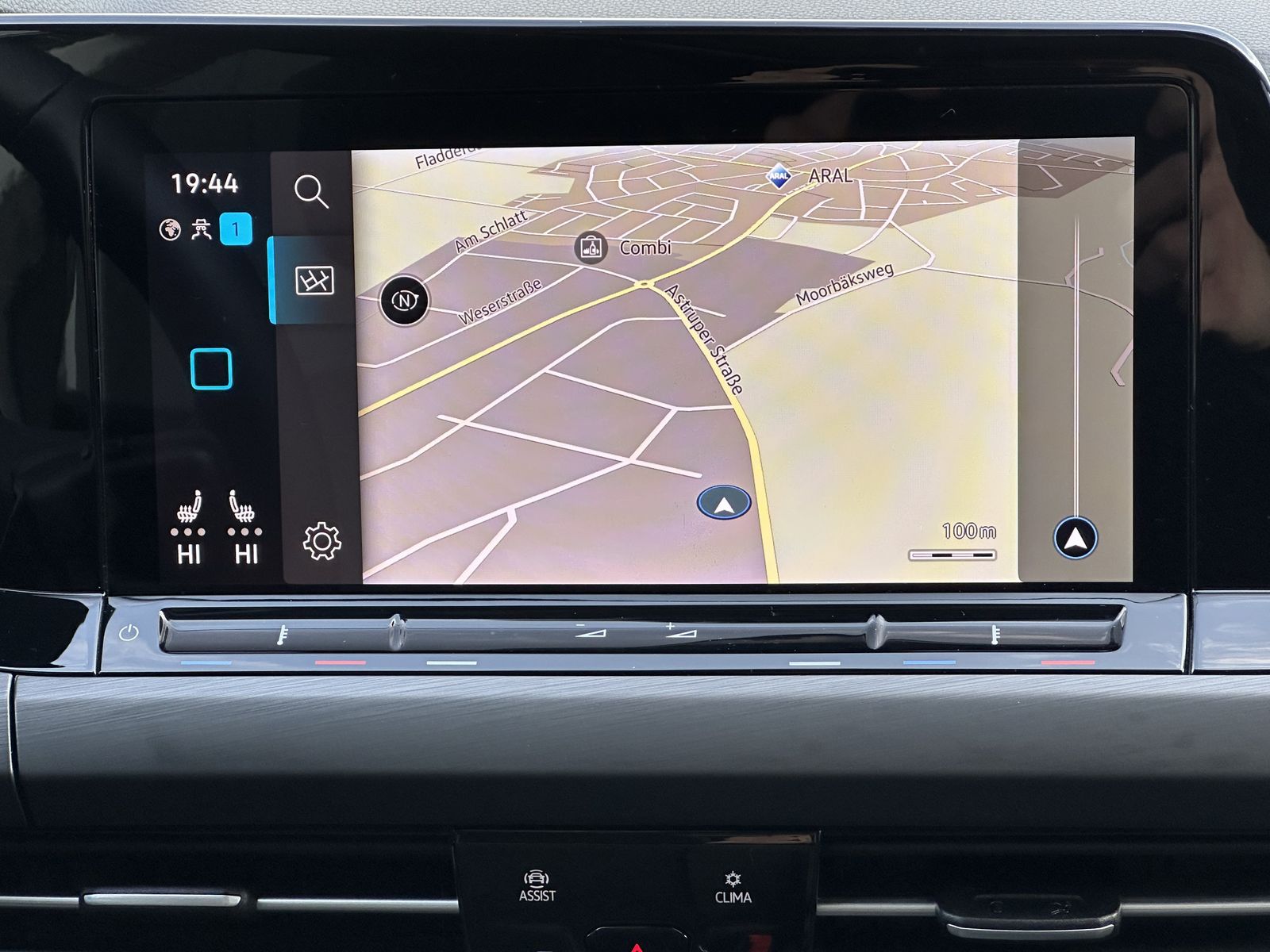 Fahrzeugabbildung Volkswagen Golf Variant 2.0 TDI DSG Style NAV+LED+PANO+H&K