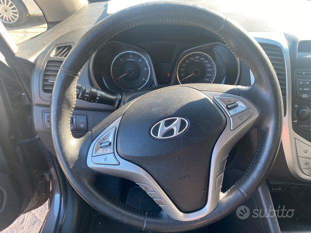 Hyundai ix20 2014 — photo 15