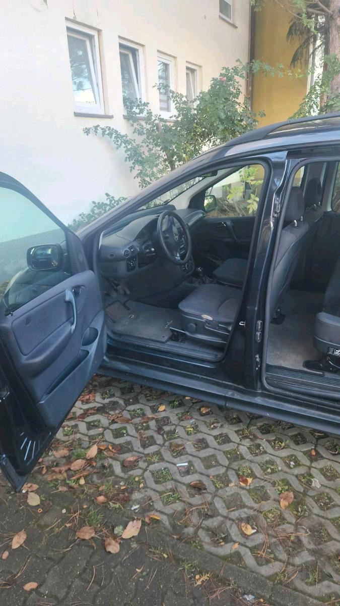 Mercedes-Benz Vaneo 2005 — photo 6