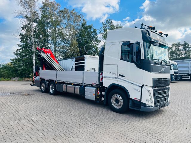 Volvo FH 540 6x2 Container Fassi F545 Heck