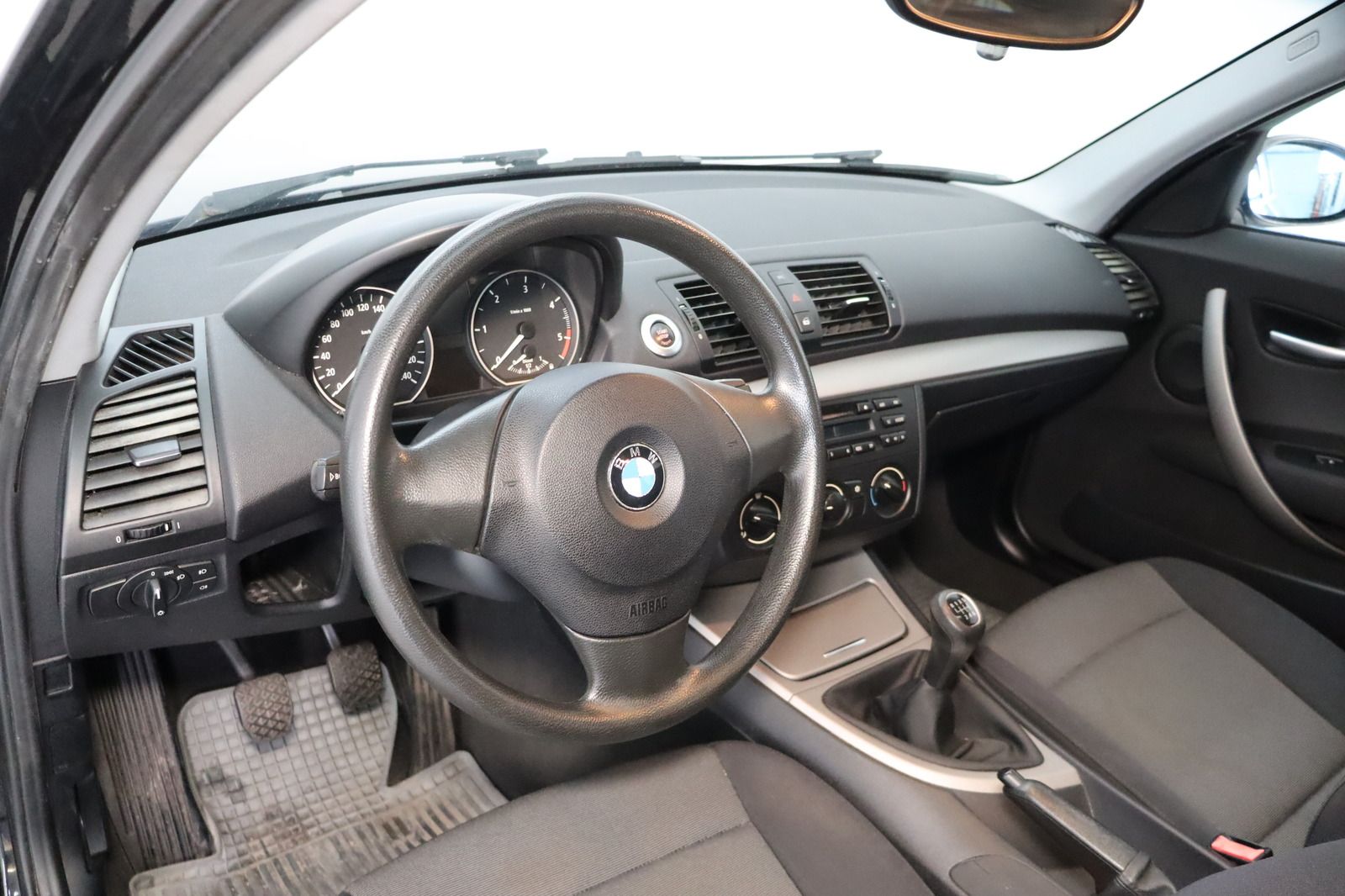 Fahrzeugabbildung BMW 118 d * Xenon * PDC