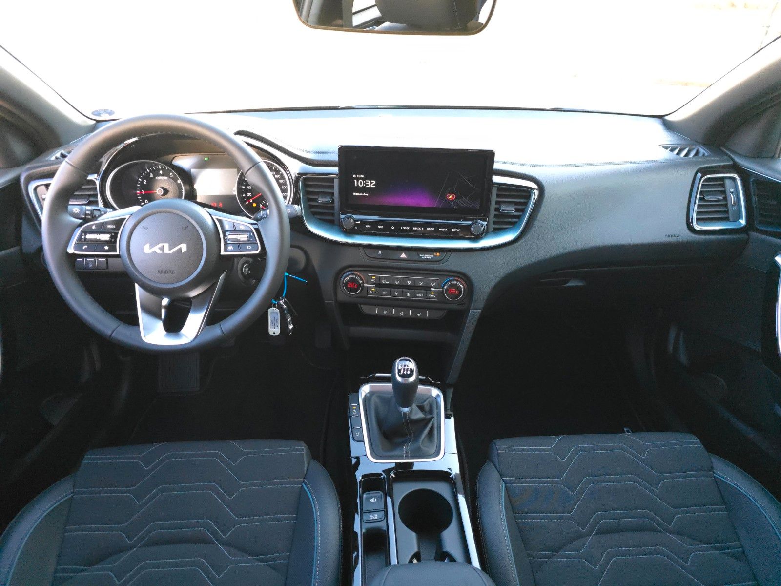 Fahrzeugabbildung Kia Ceed_5 1.0T 100 Nightline STD Navi Kamera