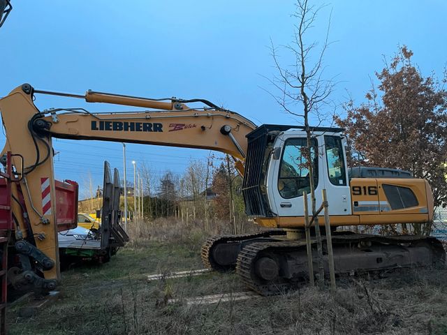 Liebherr R 916  LC LITRONIC