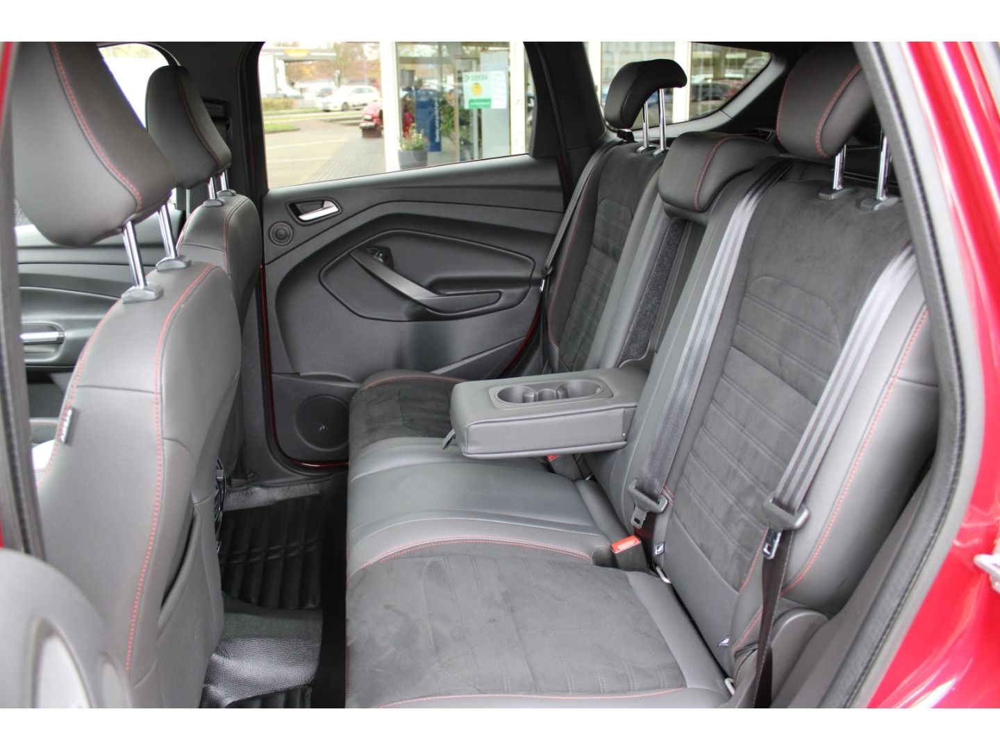 Fahrzeugabbildung Ford Kuga 2.0 TDCi 4x4 ST-Line ACC TWA RFK AHK Xenon