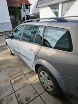 Renault Megane mit Tüv - Renault Megane aus 2004 mit Diesel-Antrieb