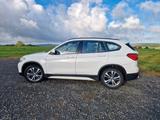 BMW X1 - TÜV neu - 8-fach bereift auf Felgen  - : Felge