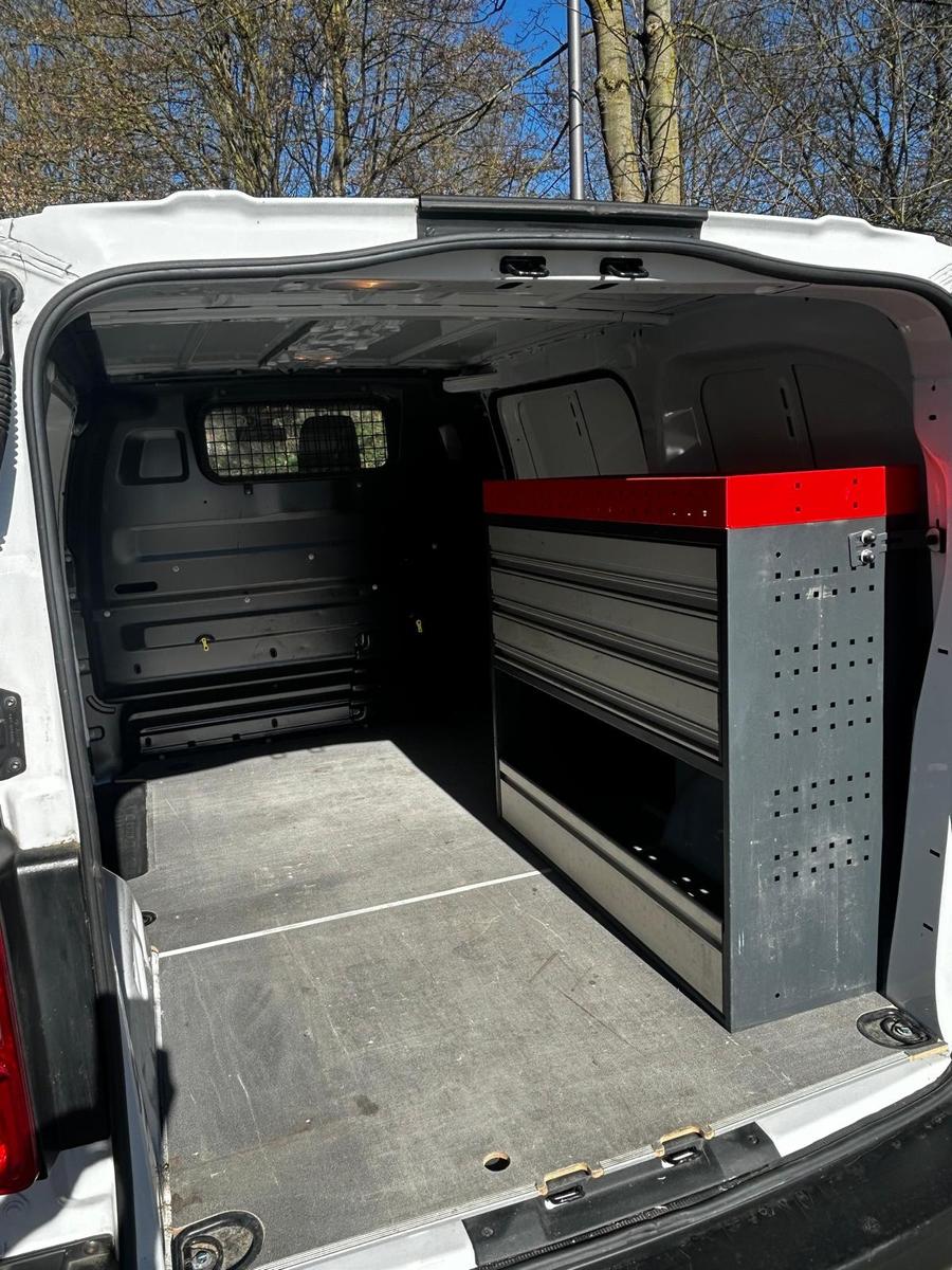 Toyota Proace L1 Kasten Meister  1.5-l-D-4D 88KW Kamera