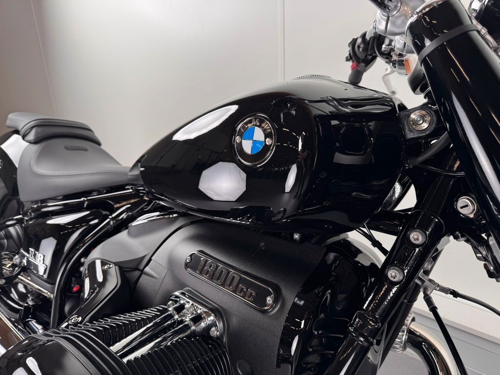 Fahrzeugabbildung BMW R18 *OIL INCLUSIVE 5/50 *NEUWERTIG