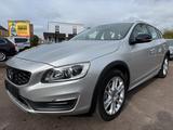 Volvo V60 Cross Country D4 Summum  AWD - Volvo V60 Summum mit Diesel-Antrieb