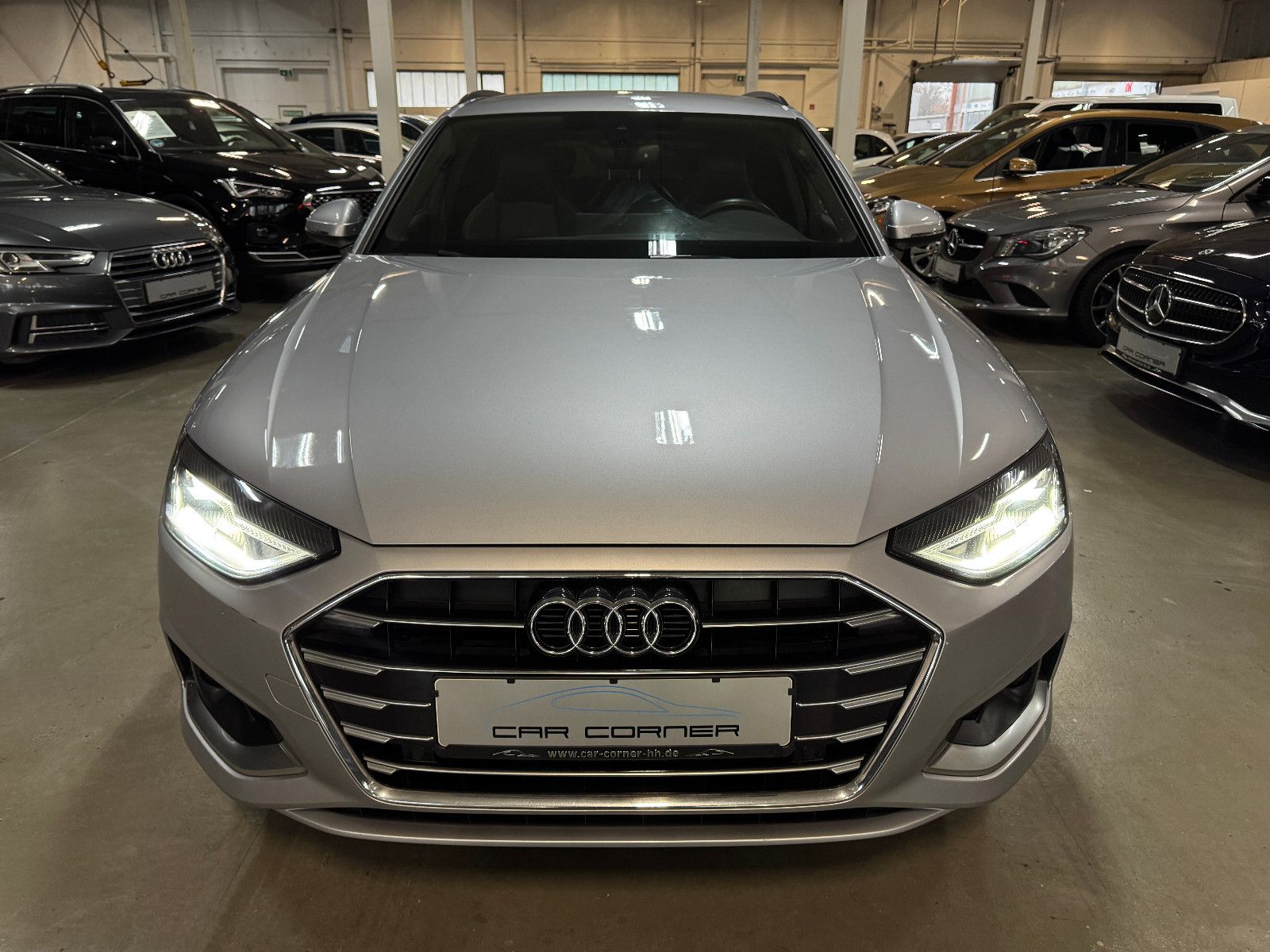 Fahrzeugabbildung Audi A4 35 TDI S-LINE BLACK RS4 SITZE MASSAGE VIRTUAL