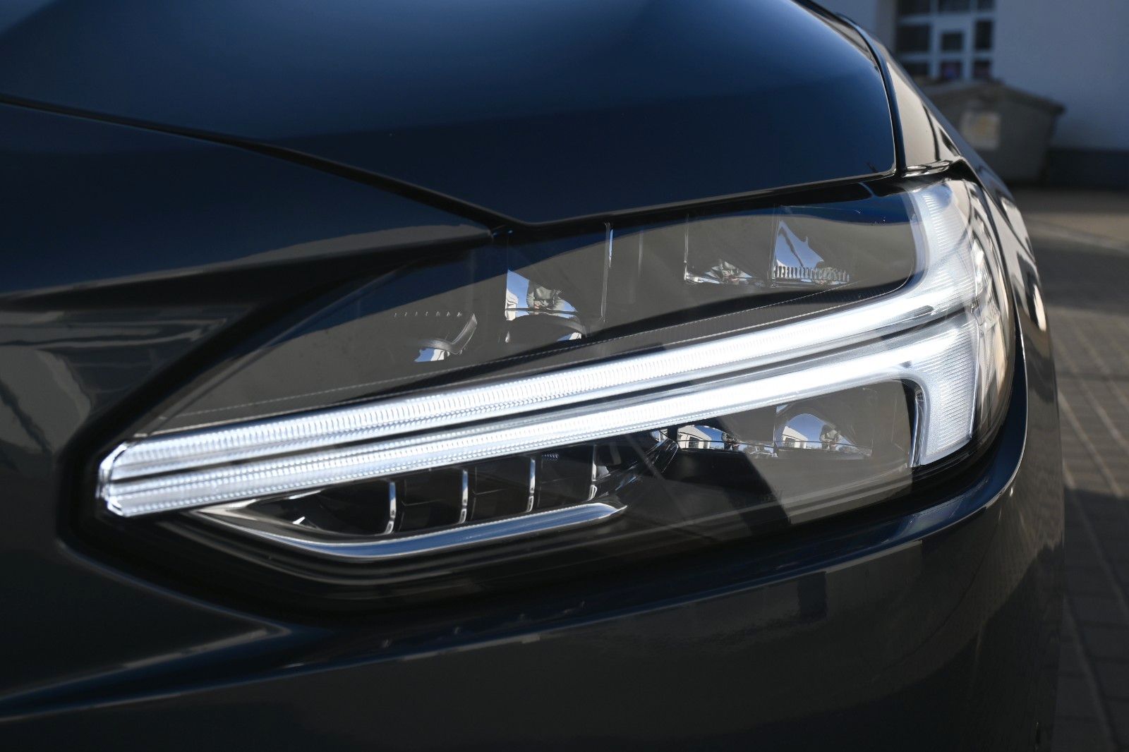 Fahrzeugabbildung Volvo V90 T8 AWD PHEV Inscrip.*Pano*STHZG*360°*