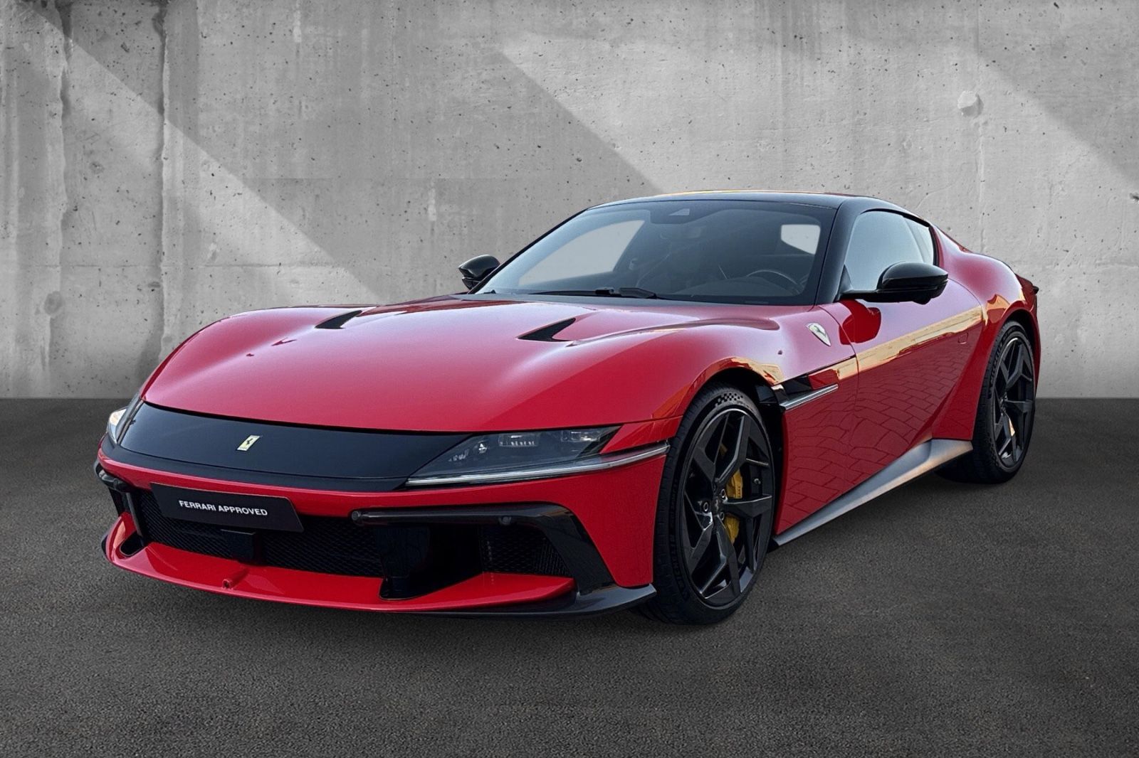 Fahrzeugabbildung Ferrari 12Cilindri*Racing seats*Display*Carbon*Lift*