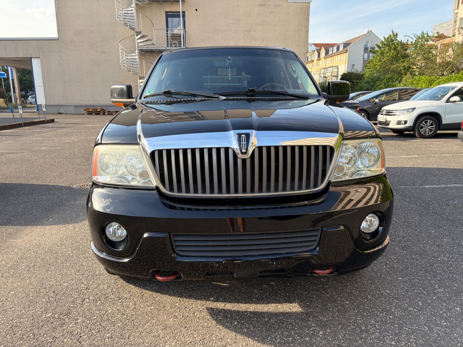 Lincoln Navigator 5.4L V8 7Sitzer