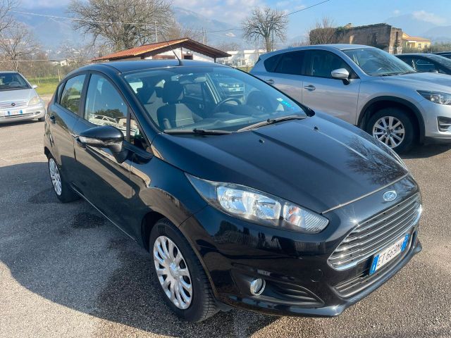 Ford Fiesta 1.0 80CV 5 porte Titanium