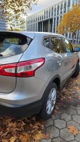 Nissan Qashqai 1.6 DIG-T Acenta Acenta - Top Zustand - gebrauchte Nissan Limousine