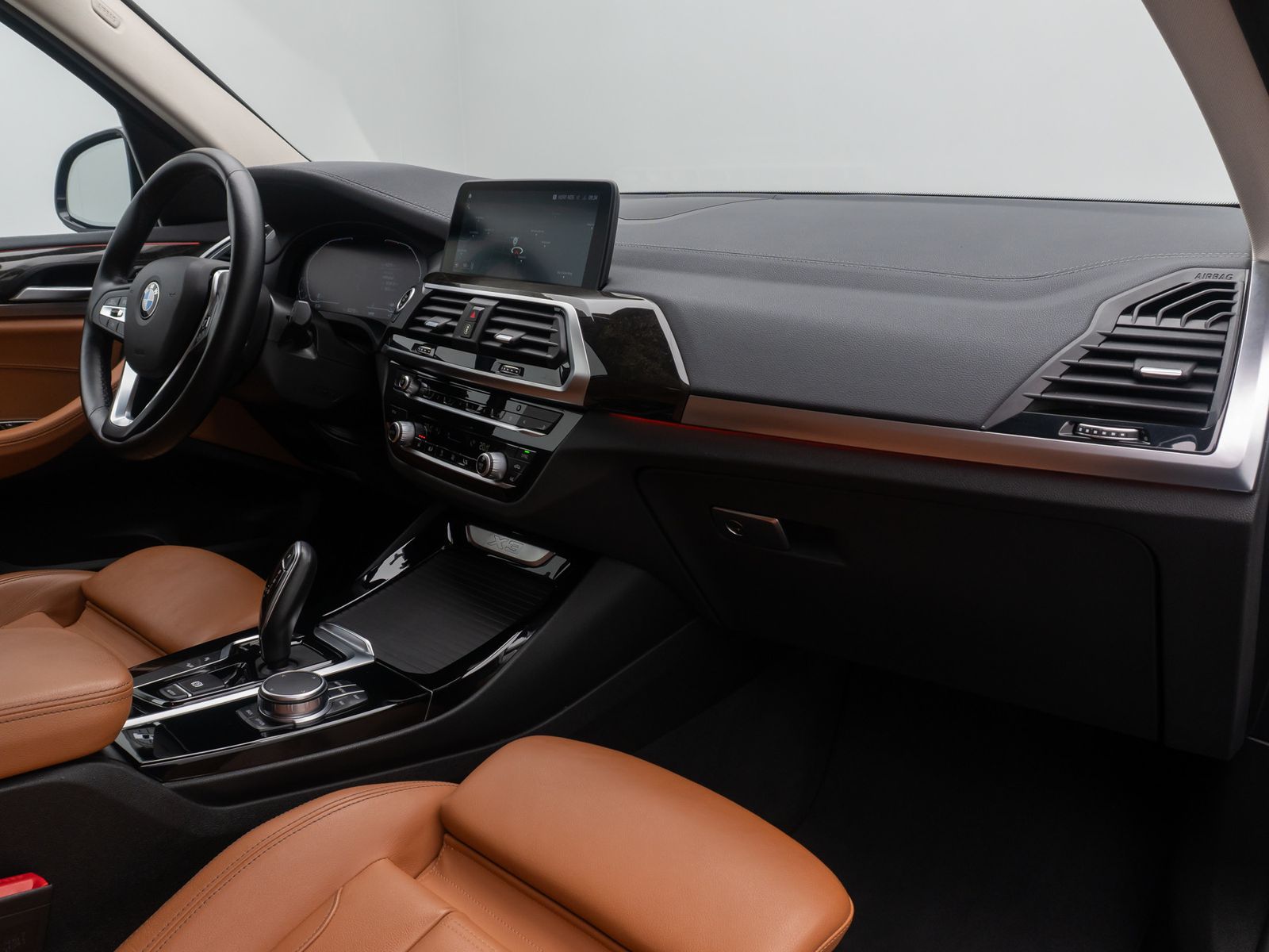 Fahrzeugabbildung BMW X3 xD20d LuxuryLine Alarm DAB Sport Leder 19Zoll