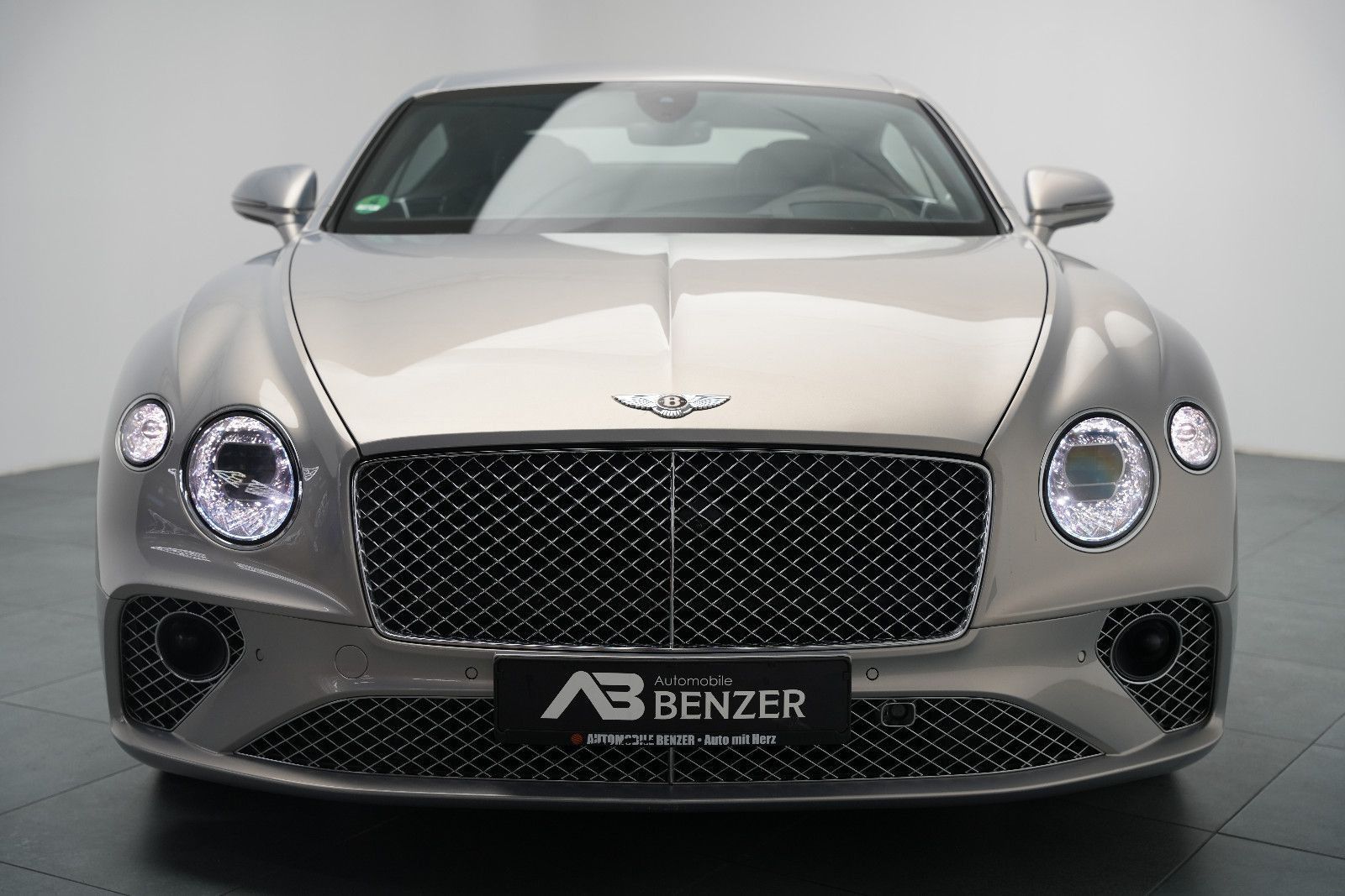 Fahrzeugabbildung Bentley Continental GT W12 First Edition *Rotation*B&O*