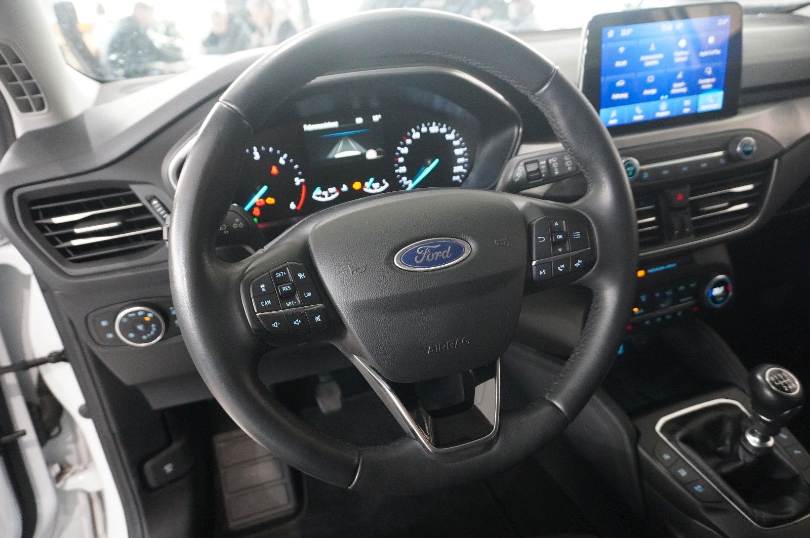 Fahrzeugabbildung Ford Focus Turnier 1.5D TITANIUM NAVI/LED/KAMERA/DAB+