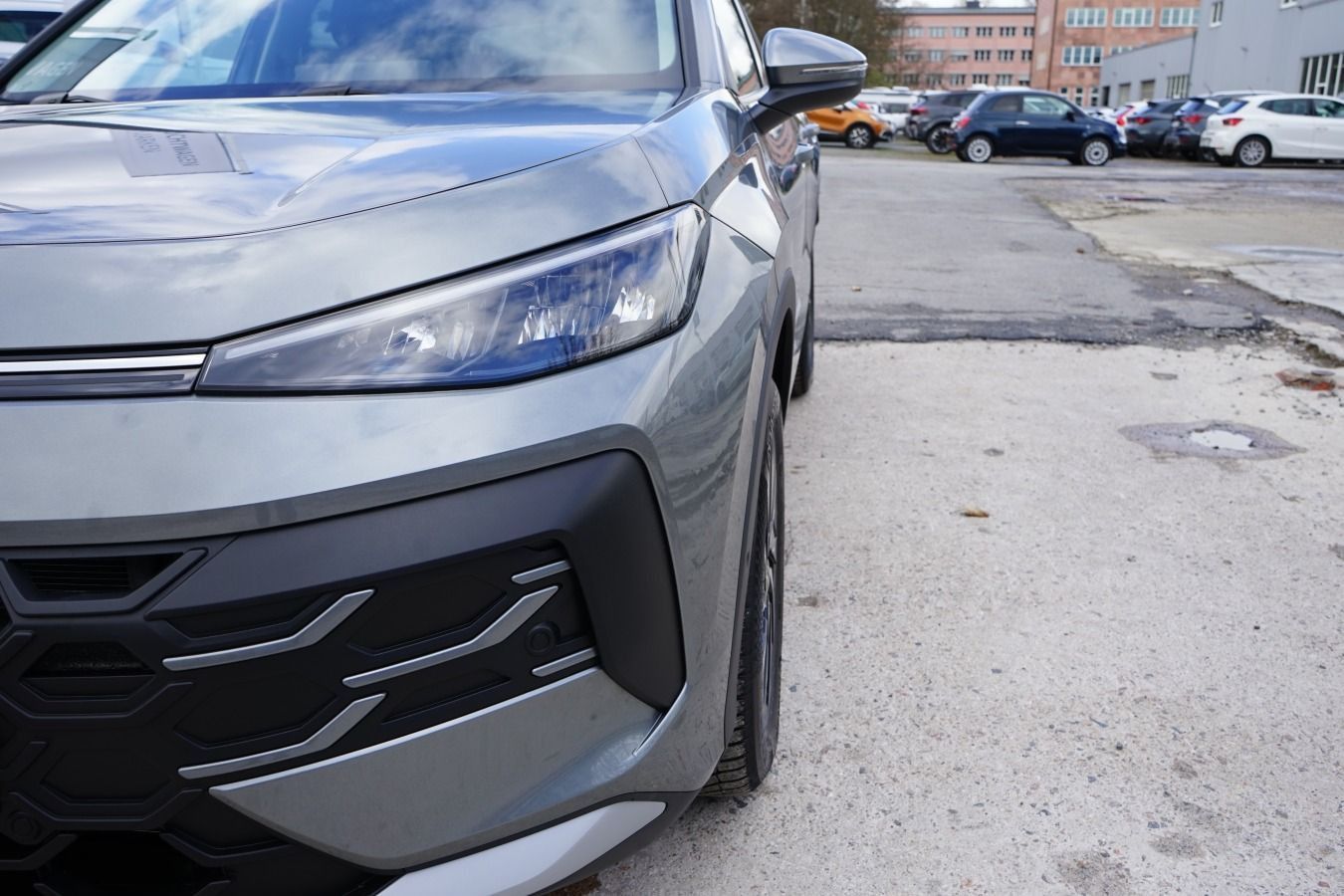 Volkswagen T-ROC Life 1.5 eTSI 150 PS DSG AHK Winterpaket foto 5