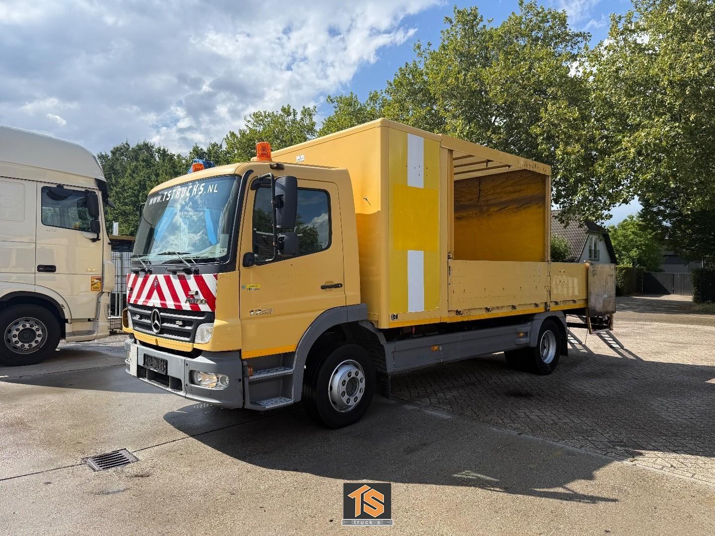 Mercedes-Benz ATEGO 1223 MACHINE TRANSPORT -  12 TON - MANUAL