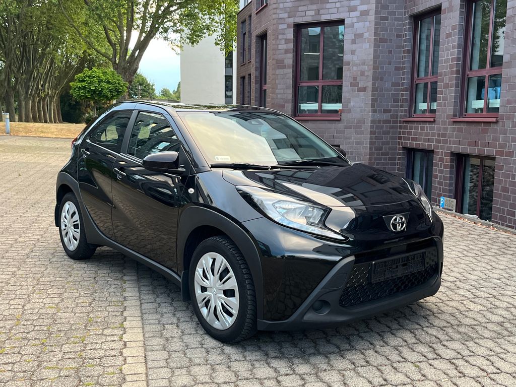 Image of Toyota Aygo (X)