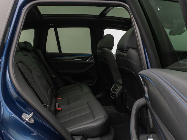 Foto Nummer 25: BMW iX3