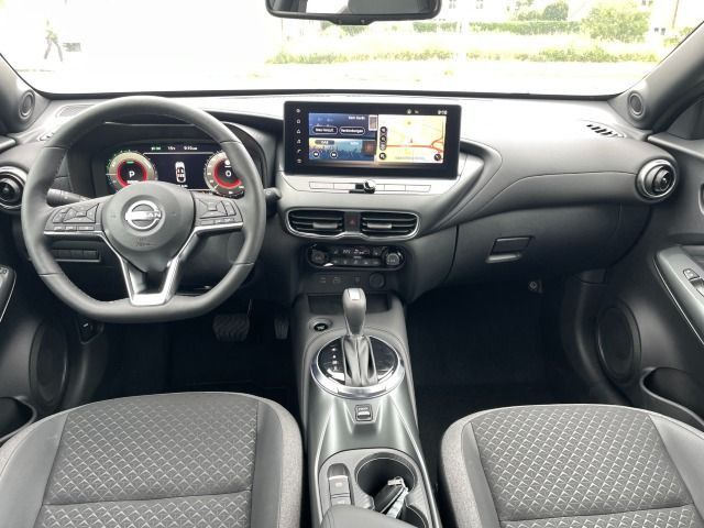 Fahrzeugabbildung Nissan Juke 1.6 Hybrid N-Connecta Winterpaket/CarPlay/K