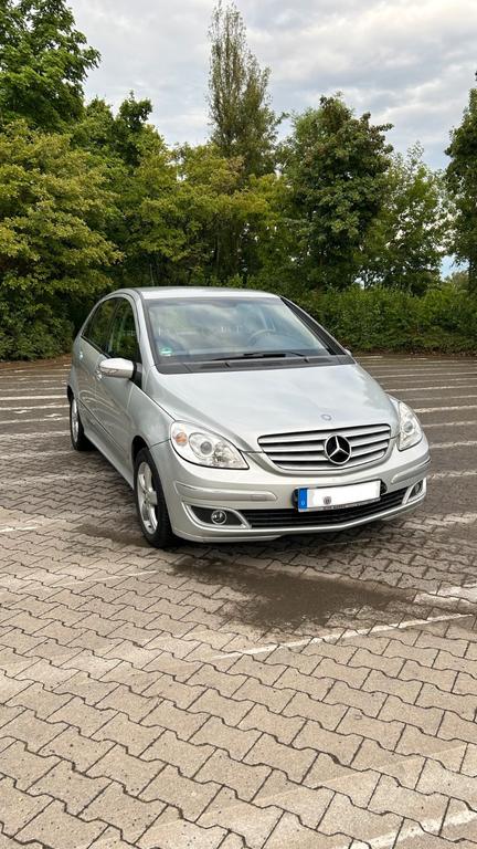 Mercedes-Benz B 150