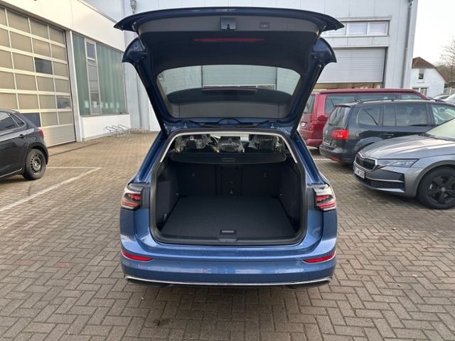 Fahrzeugabbildung Volkswagen Golf Variant Style 1,5 l eTSI OPF 110 kW (150 PS