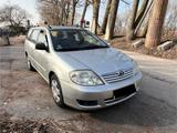 Toyota Corolla - Toyota Corolla aus 2005: Kombi