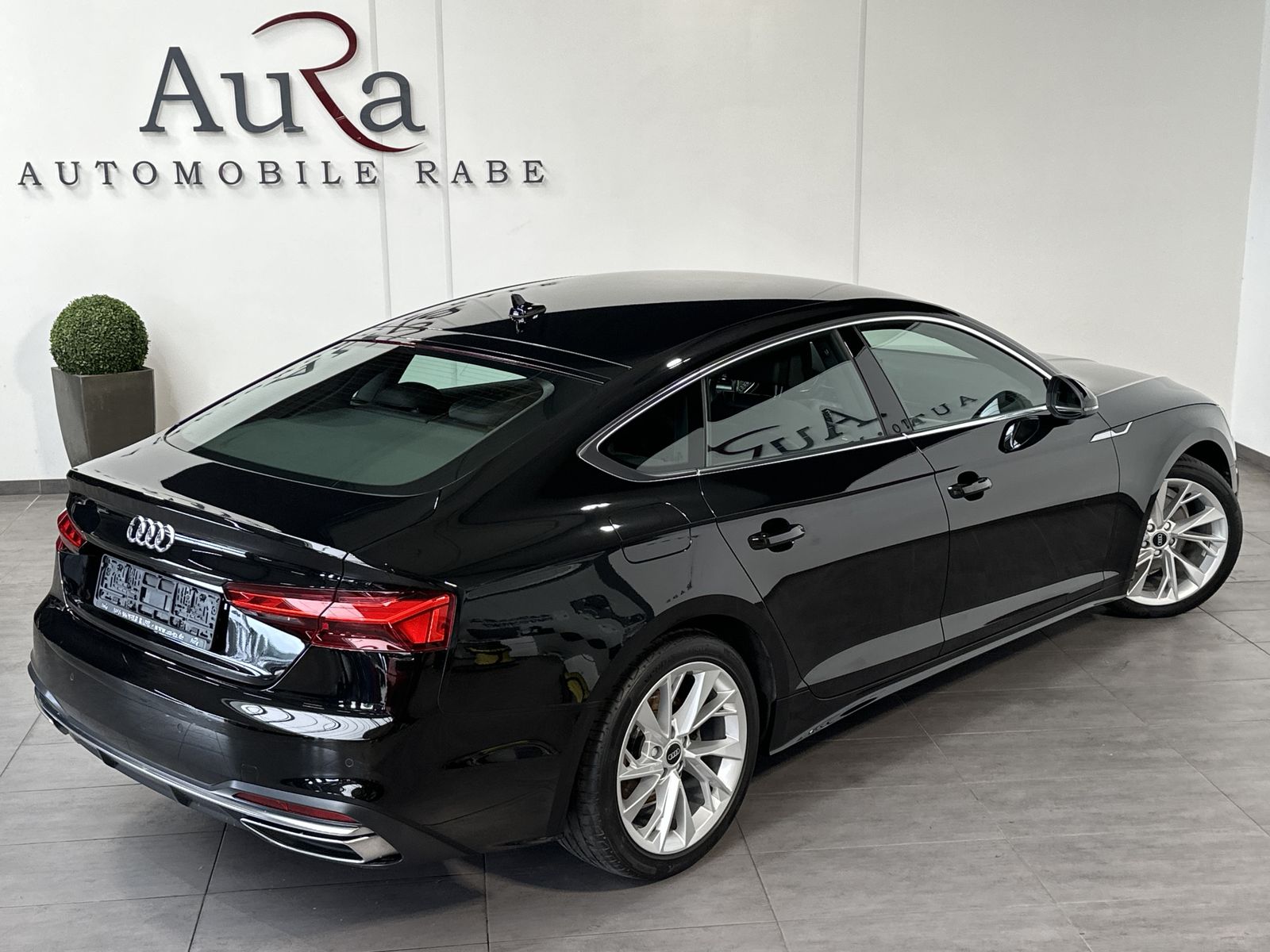 Fahrzeugabbildung Audi A5 SpB 35 TDI Advanced NAV+LED+ACC+KAM+CARPLAY