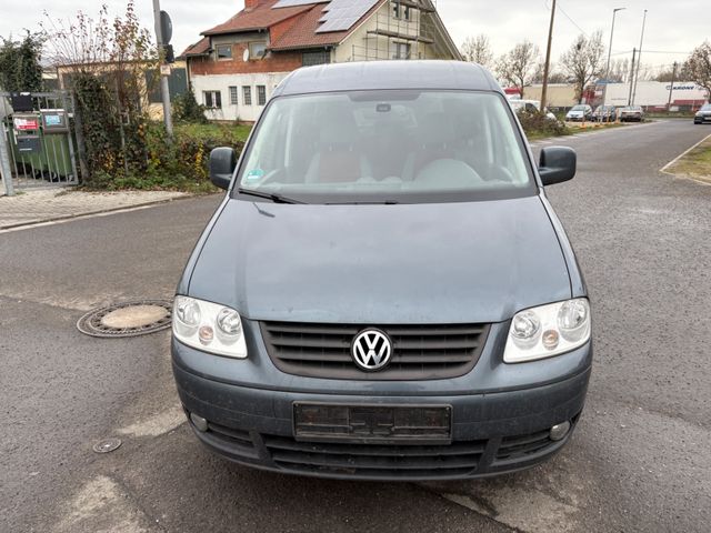 Volkswagen Caddy Life 7 Sitzer Getriebe Macht Geräusche