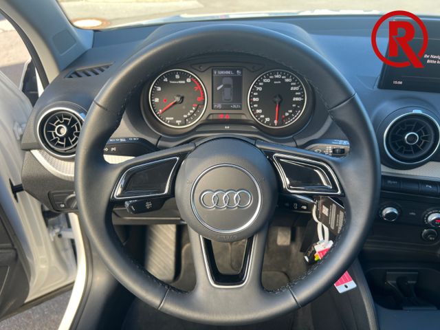 Q2 35 TFSI S-Tronic LED SHZ Klima PDCv+h Apple C