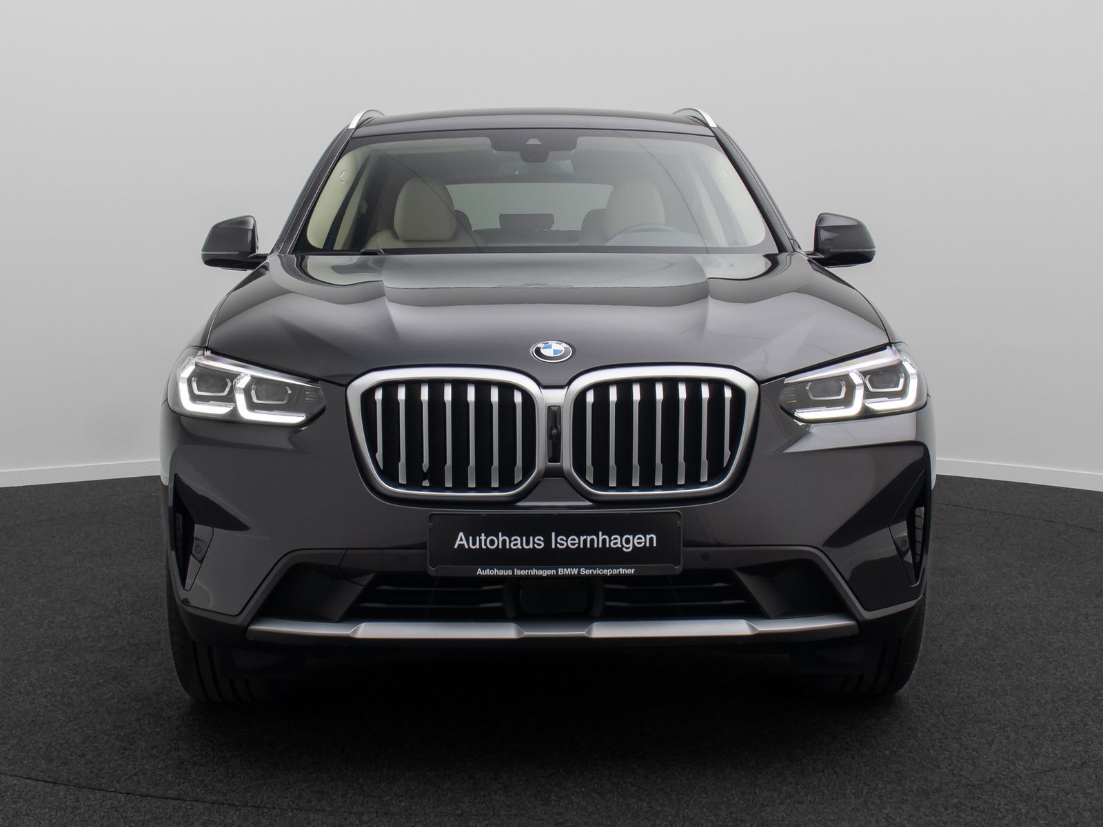 Fahrzeugabbildung BMW X3 xD30d Sport AHK DAB 360° Komfort Leder 19Zoll