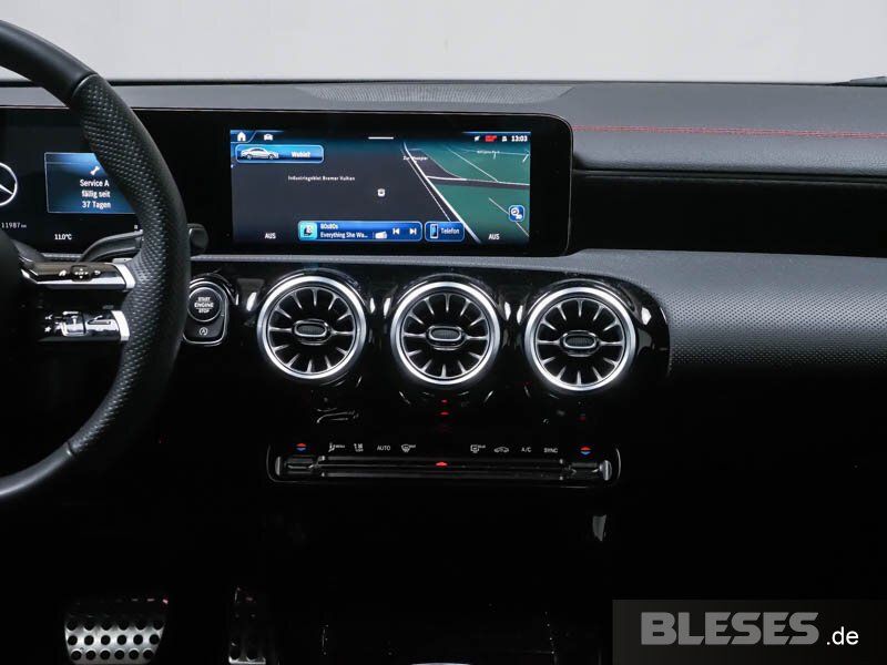 MERCEDES-BENZ CLA 200 – Bild 7
