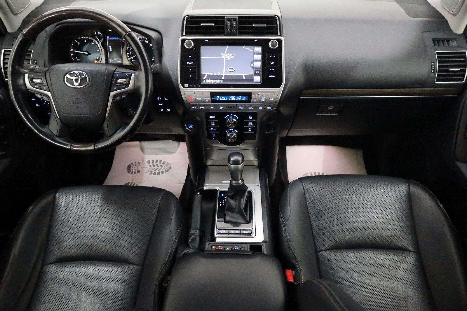 Fahrzeugabbildung Toyota Land Cruiser Executive,Leder,Navi,Sitzlüft., AHK