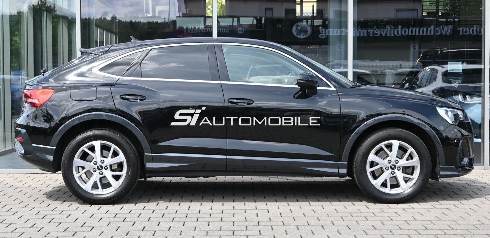 Fahrzeugabbildung Audi Q3 Sportback 40 TDI quattro S tr. °AHK°KAMERA°