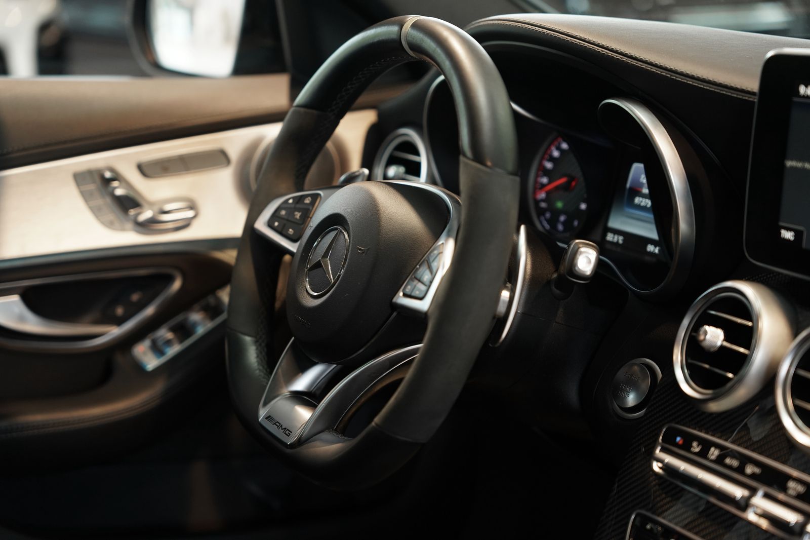 Mercedes Benz C 63 Amg