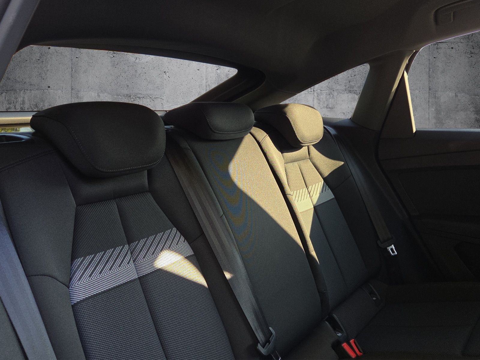 Q4 Sportback 40 e-tron 150 kW 82 kWh 1-Gang AHK