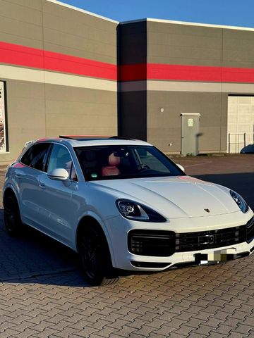 PORSCHE Cayenne Turbo 