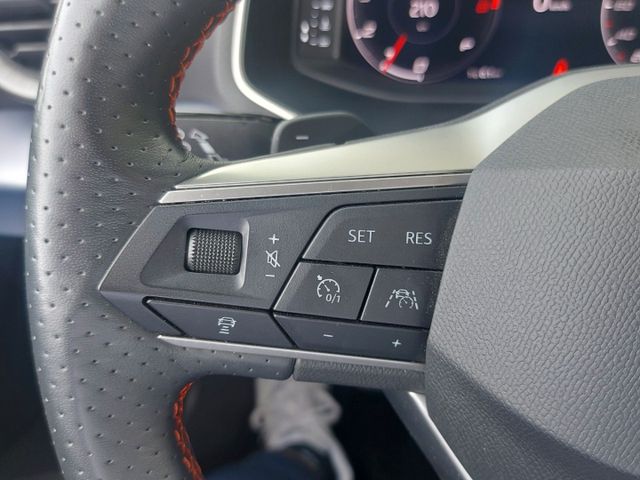 Arona FR 1.5L TSI DSG Navi LED AHK Kamera uvm.