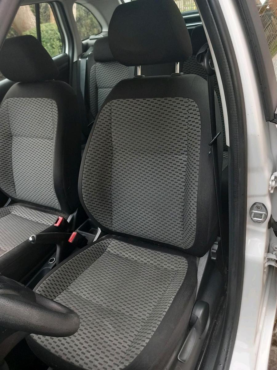 Skoda Fabia 2012 — photo 6