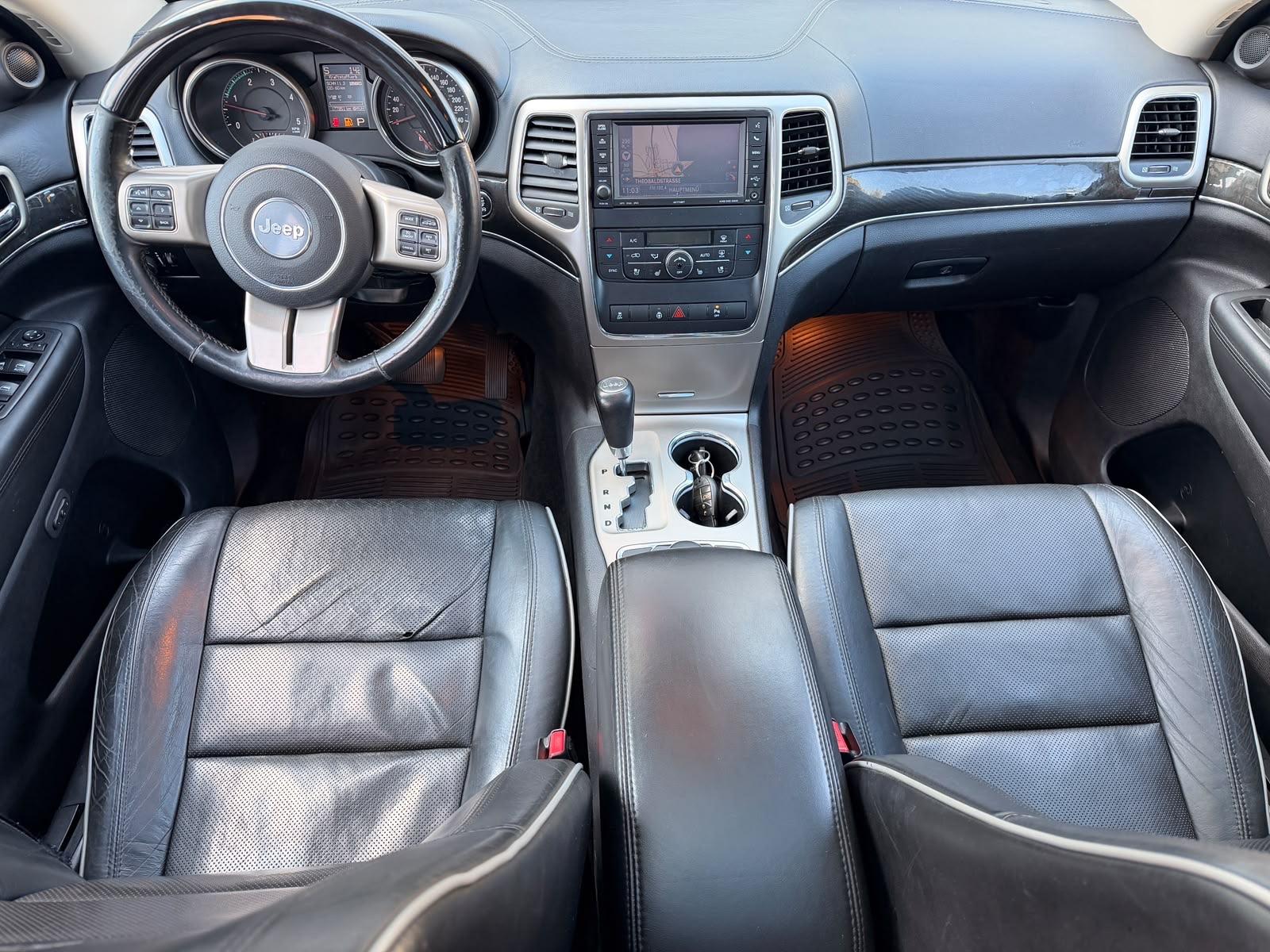 Jeep Grand Cherokee 3.0 CRD Overland | 241 ch | BVA | Cuir Nappa ventilé | Toit panoramique | Caméra de recul | Attelage