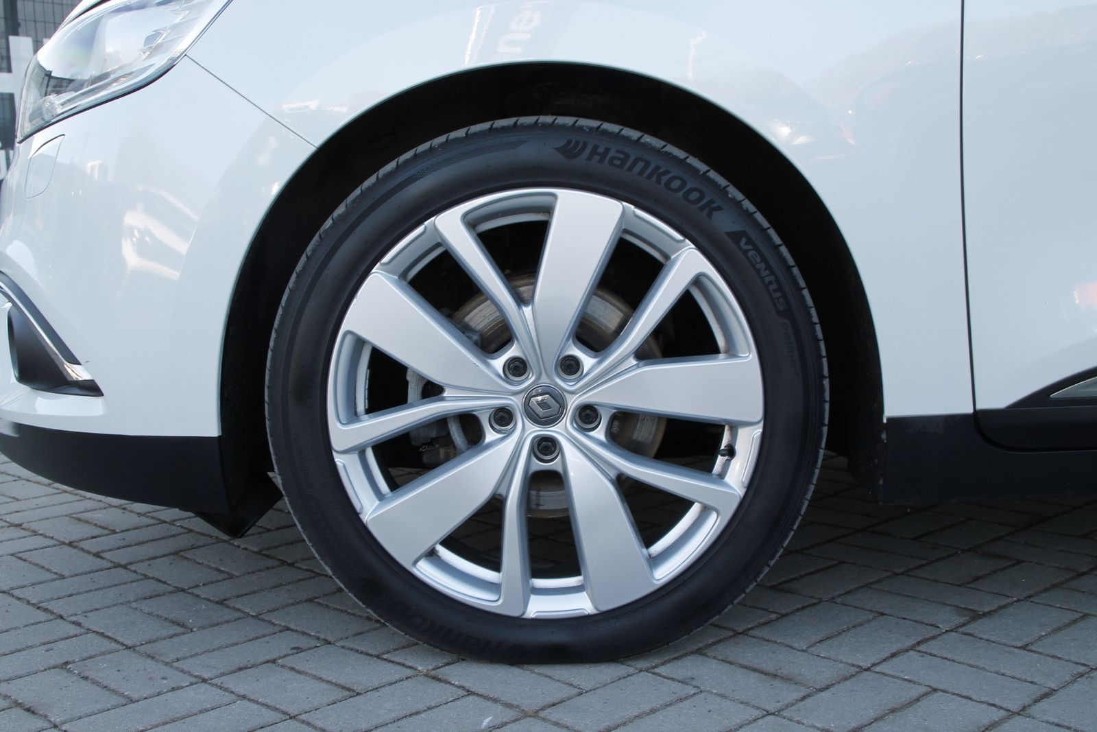 Fahrzeugabbildung Renault Scenic IV Limited